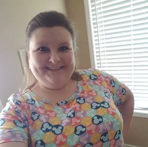 Meet your Posher, Stephanie